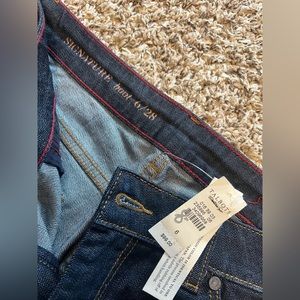 Talbots Signature Bootcut Jeans size 6/28